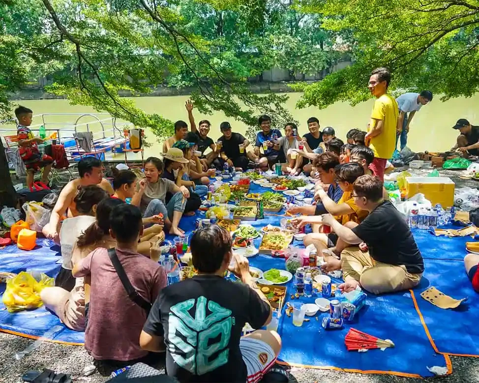 Khu vui chơi ngoài trời và dã ngoại Khu vui chơi ngoài trời và dã ngoại