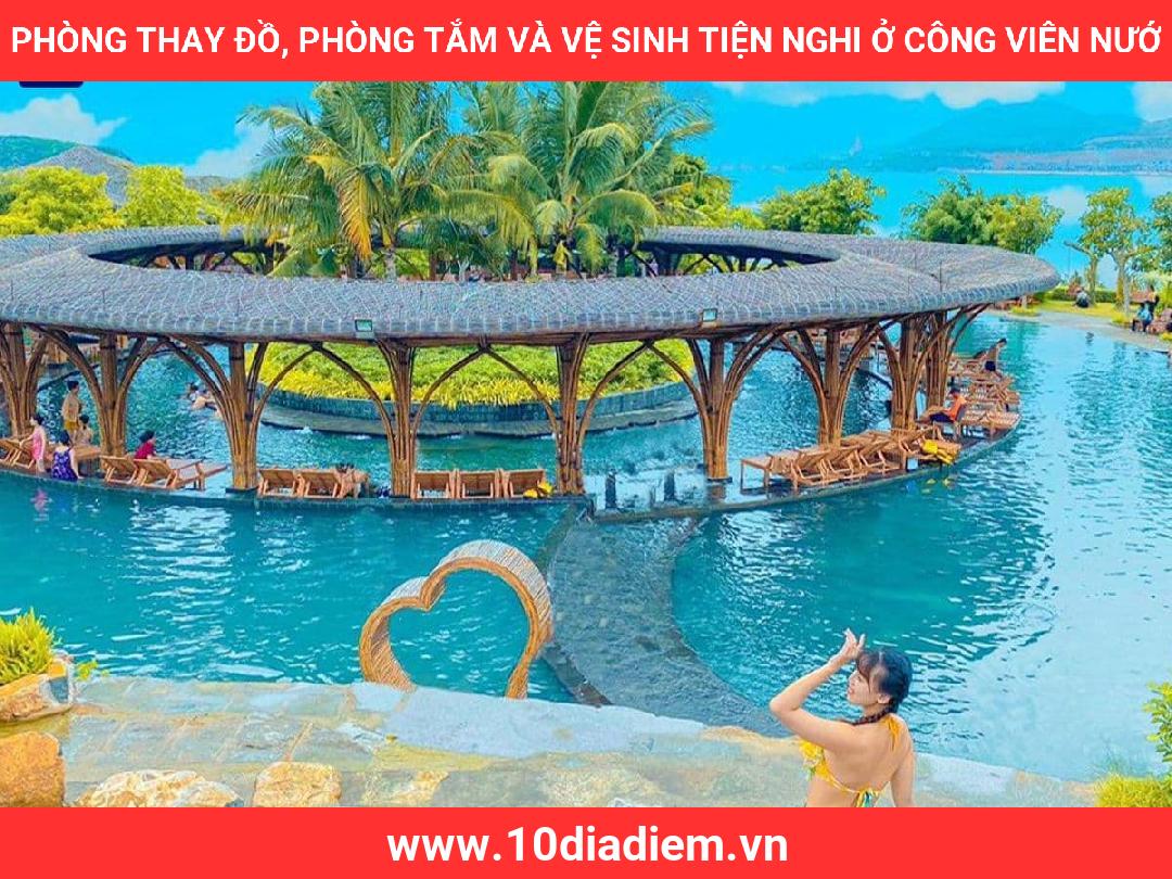 Phòng thay đồ, phòng tắm và vệ sinh tiện nghi Ở Công Viên Nướ Phòng thay đồ, phòng tắm và vệ sinh tiện nghi Ở Công Viên Nướ